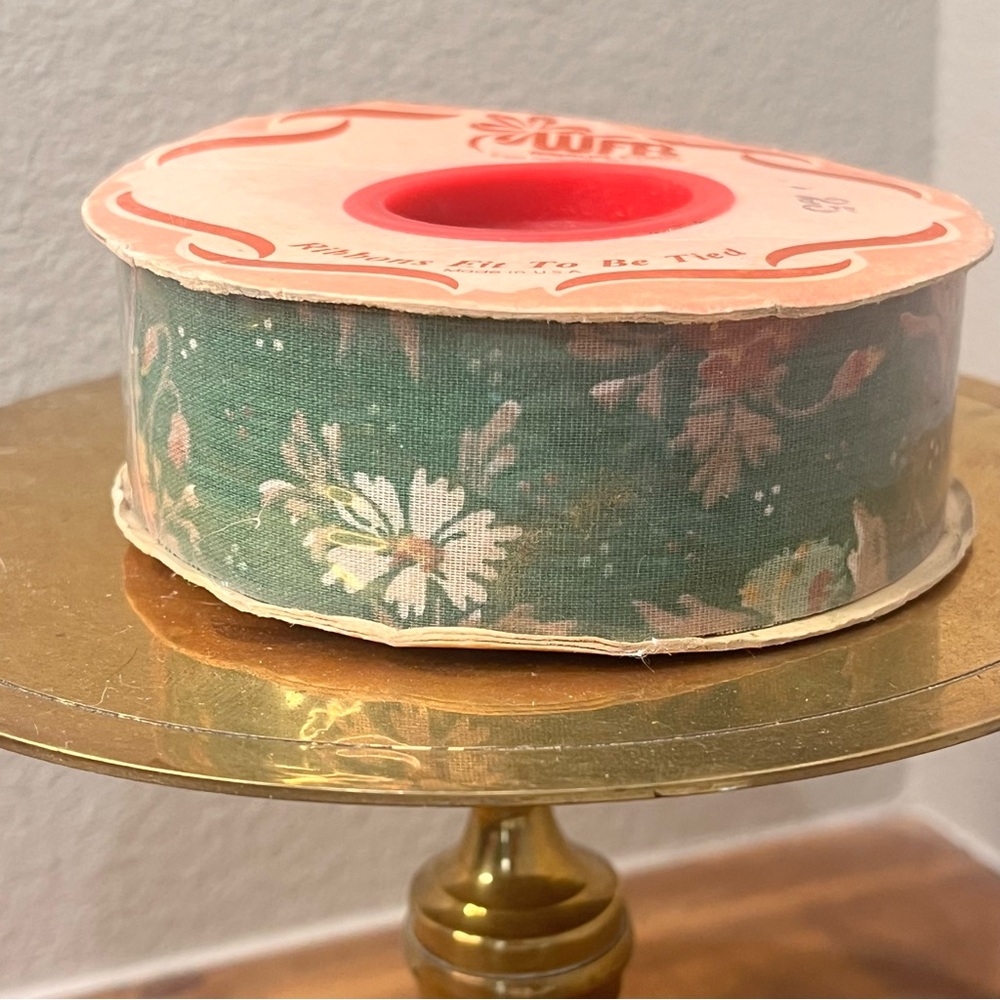 Vtg  WFR NEW  Fabric Ribbon Floral Print Notions Yardage Spool Green Pink